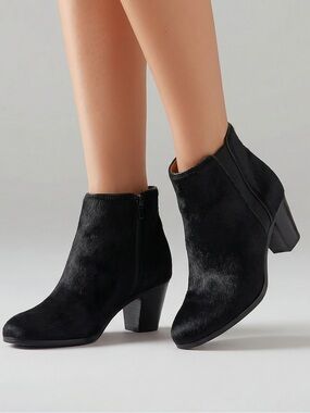 Frye Black Leather calf fur Ankle Booties with Block Heel sz 8